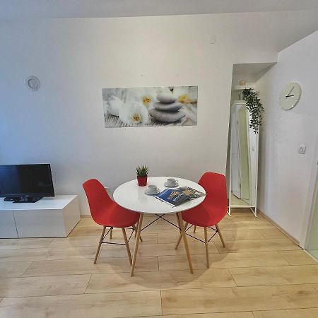 Apartments Antons Pula Ngoại thất bức ảnh