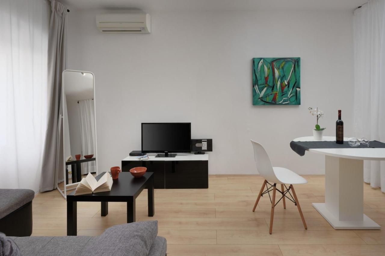 Apartments Antons Pula Ngoại thất bức ảnh