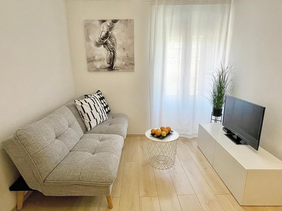 Apartments Antons Pula Ngoại thất bức ảnh
