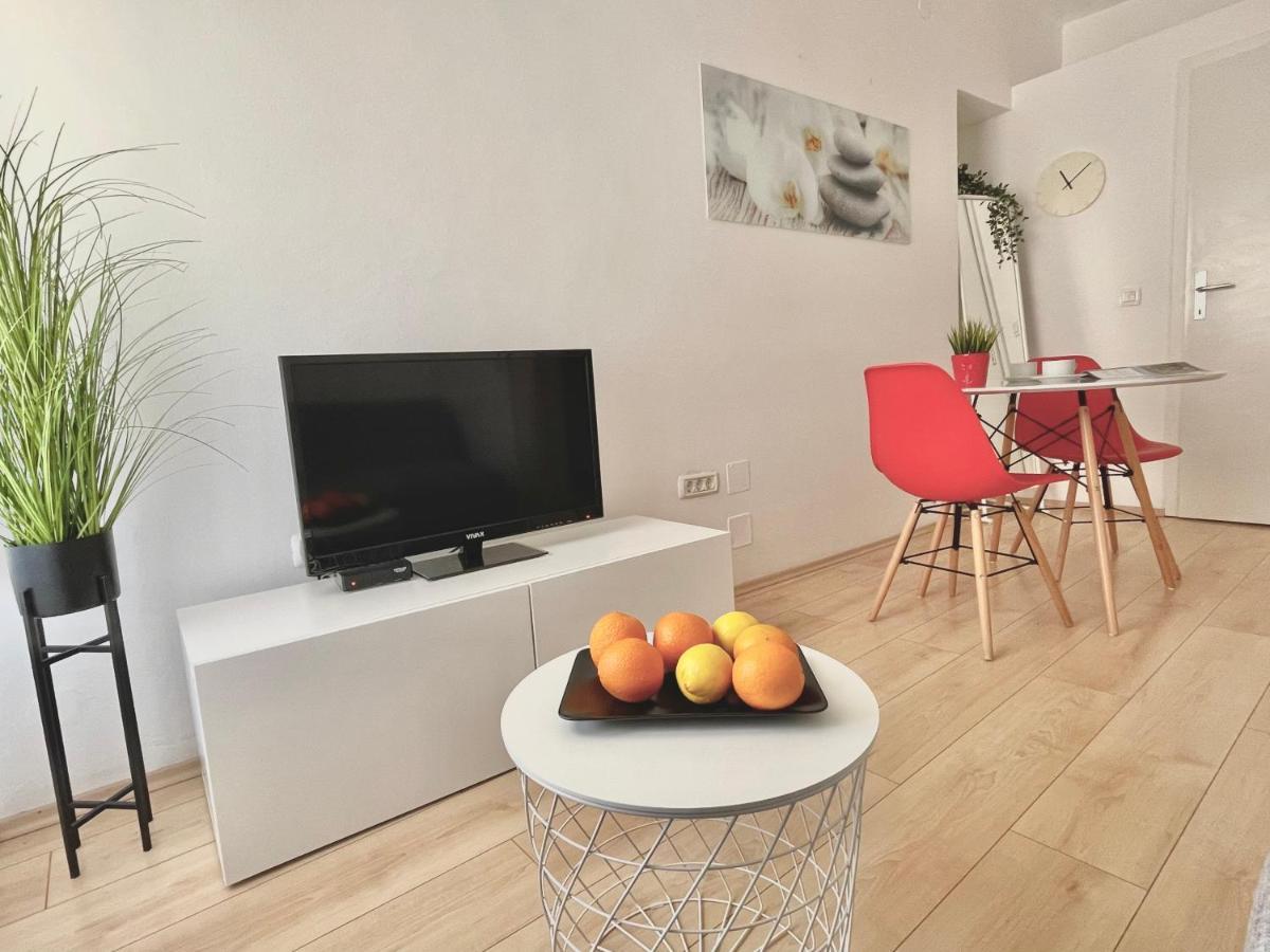 Apartments Antons Pula Ngoại thất bức ảnh