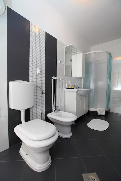 Apartments Antons Pula Ngoại thất bức ảnh
